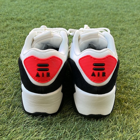 Nike Air Max 90 LV8 - Picture 3 of 5